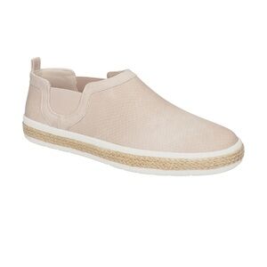 Bella Vita Slip On - New InBox - Color: cream natural snake embossed